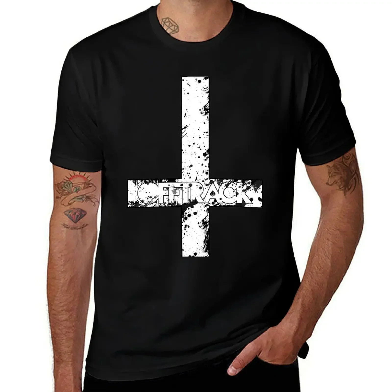 This Cross is upside down? T-Shirt oversizeds Funny t-shirt men clothing