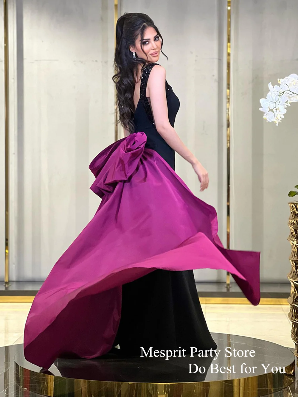 Sexy Black Prom Dress with Purple Satin Train Square Neck Sleeveless Beading Slit Sweep Train Backless Saudi Arab Evening Gown