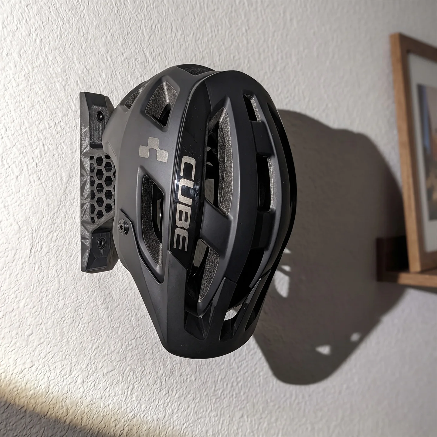 Cycling Gear Wall Storage - Wall-Mounted Helmet Rack – Holder for