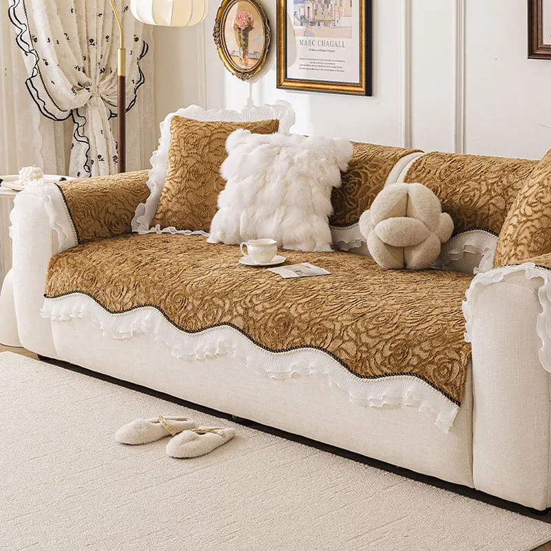 

Новинка 2025, розовый бархатный жаккардовый чехол для дивана, ретро, нерегулярная подушка для дивана на осень-зиму, нескользящий полный чехол, защита для мебели
