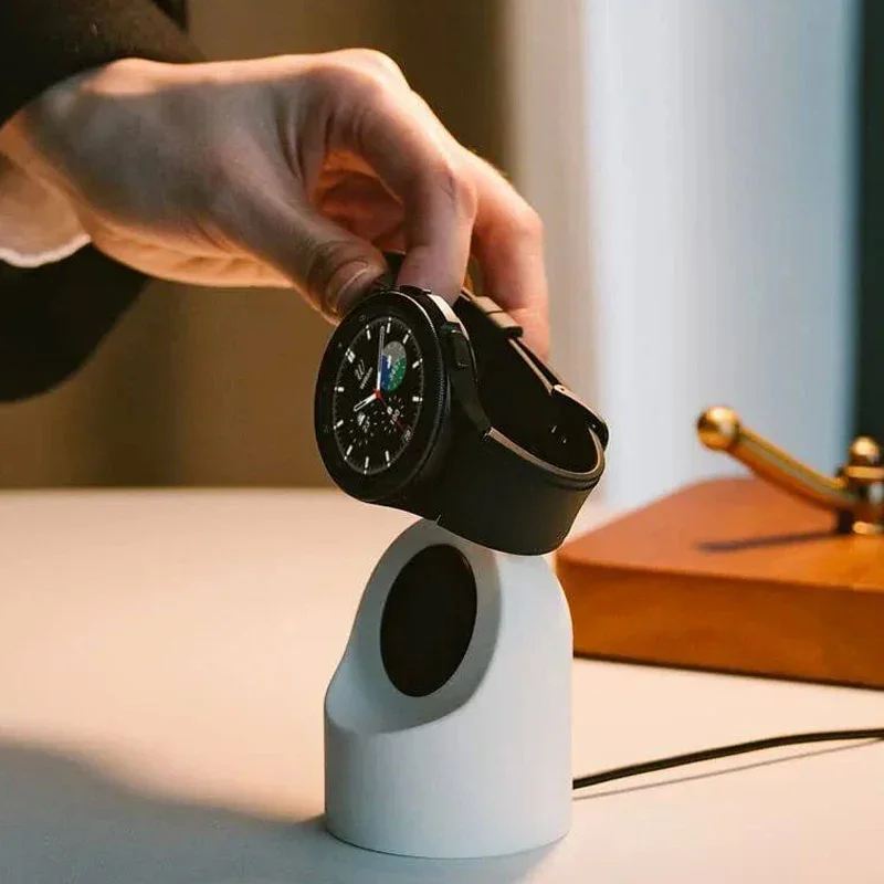 Smart watch charging stand, suitable for electronic watch charging stand base, desktop watch silicone base,