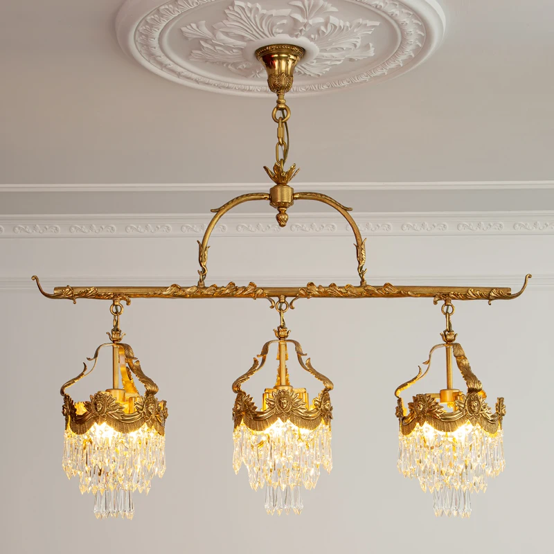 الأوروبية الفاخرة النحاس فيلا مطعم قلادة مصباح كريستال الثريا الكلاسيكية الرجعية غرفة نوم السقف النحاس شنقا الخفيفة