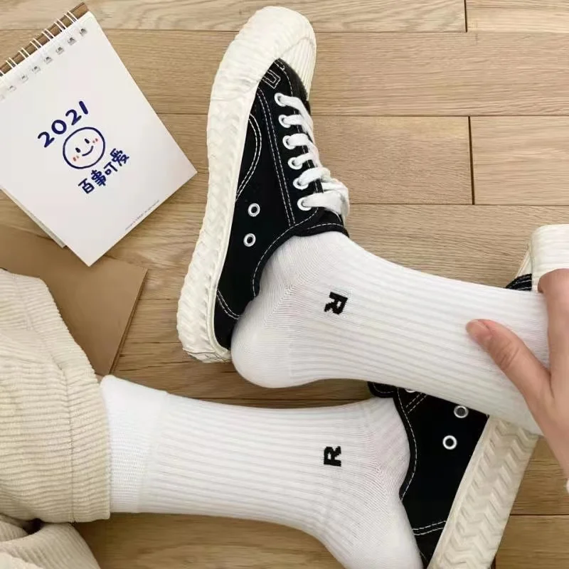 5Pairs Fashion Solid Man/Women Socks with Letter R Cotton Warm Socks For Ladies Japanese designer Socks