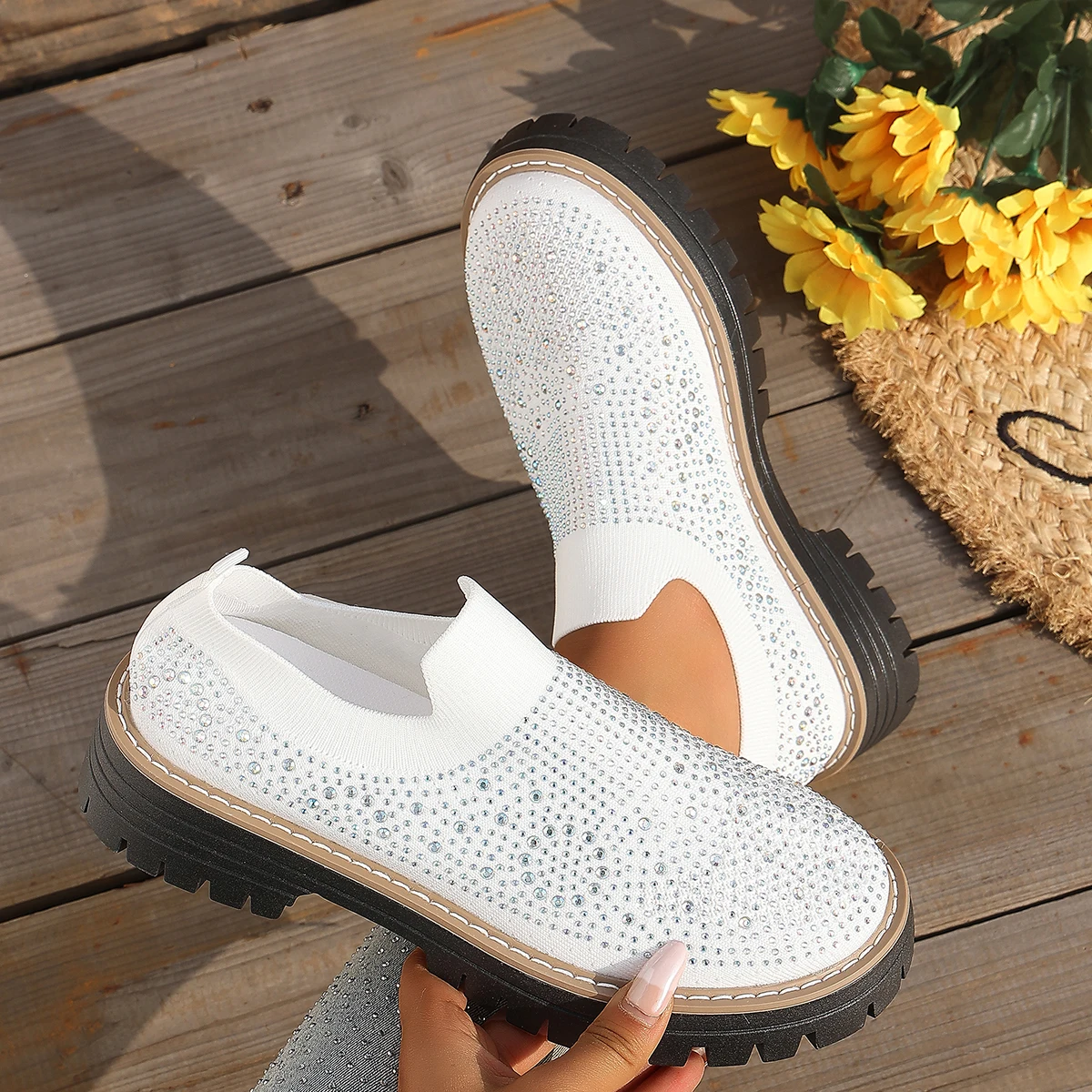Women Loafers Casual Sport Women Single Shoes Summer Round Head Rhinestone Slip-On Ladies Shoes Mesh Breathable Sneakers Women