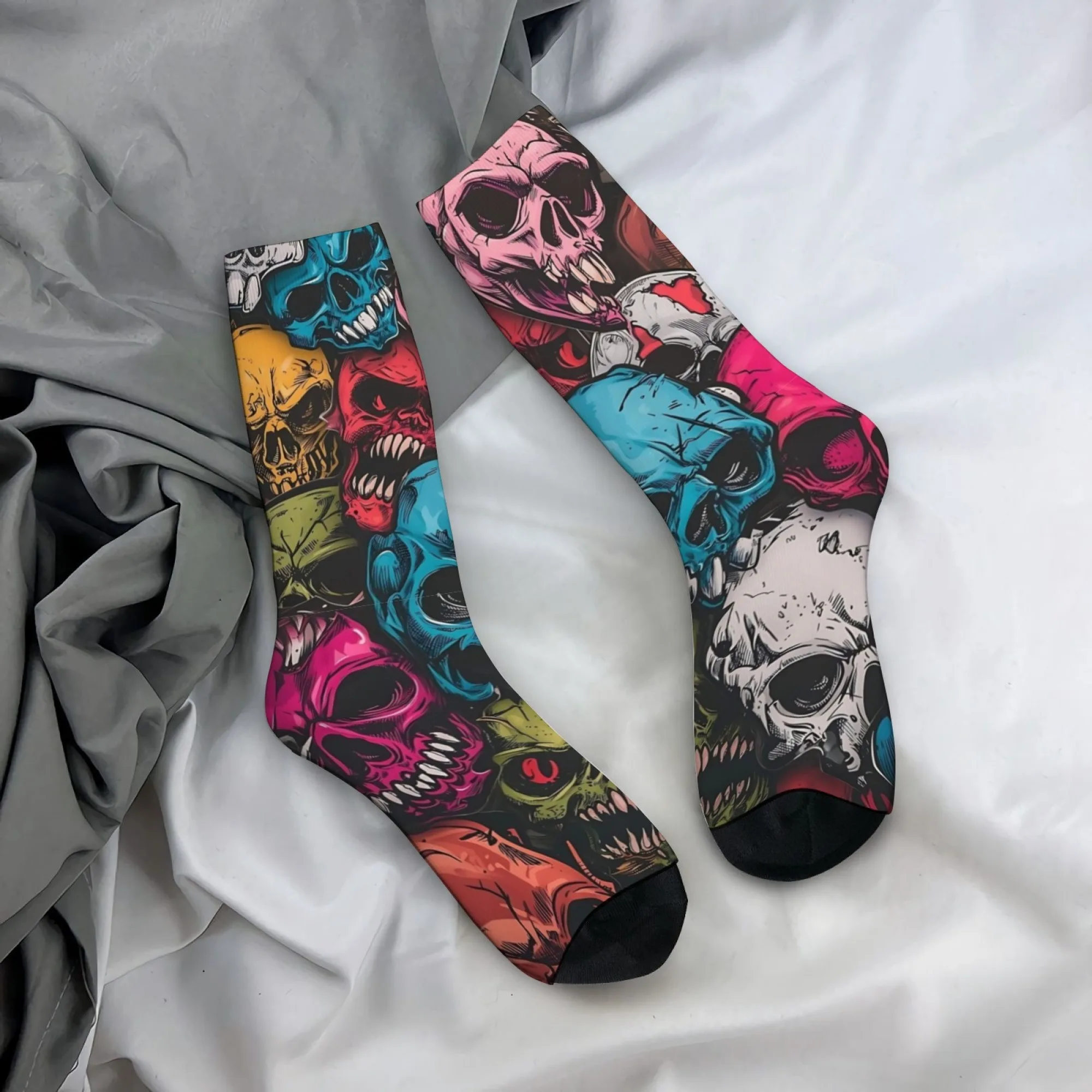 Colorful Skull Art Socks Casual Fashion Men's Socks Retro Street Style Crazy Party Hip-Hop Socks Novelty Funny Compression Socks