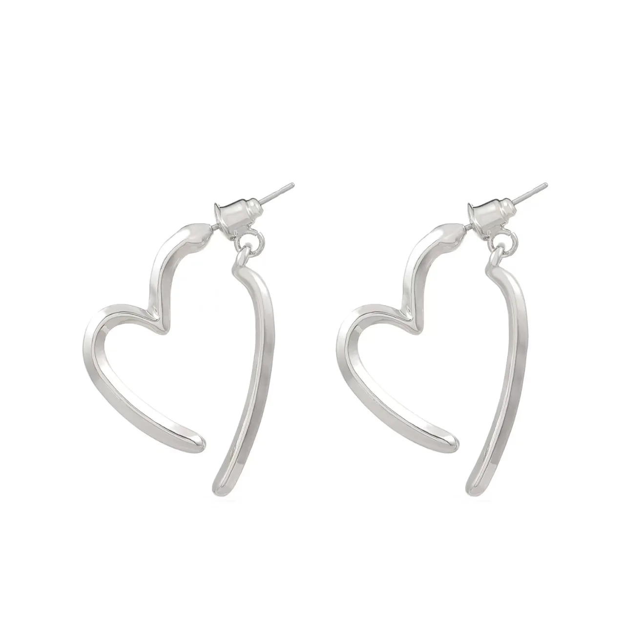 Minimalist Love Heart Earrings | Vintage-Inspired Statement Jewelry | High-End Crossed Heart Studs | Luxury Accessory