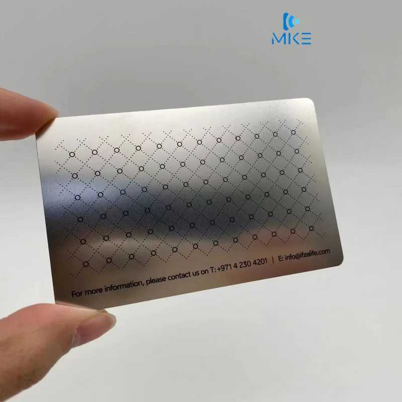 

Customized.product.CR80 size silver plated stainless steel metal cards