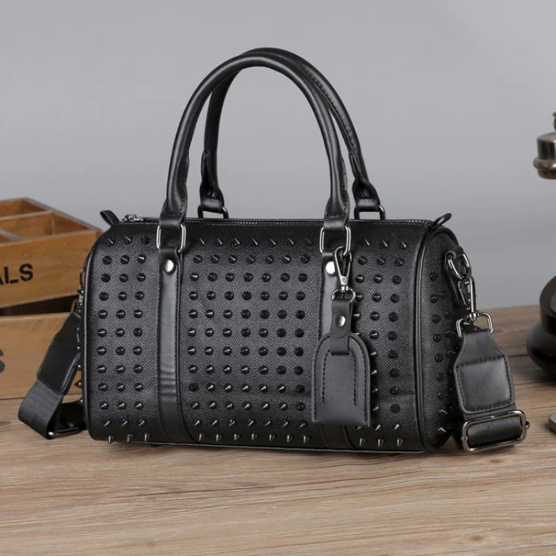 Square Plaid Male Sling Bag men's bag New rivet man bag Shoulder Bag for Men Leather Messenger Bag Wide Strap Crossbody Bags