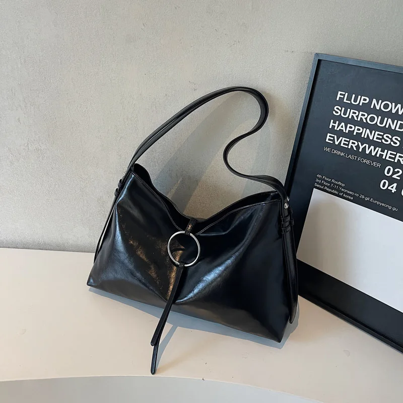 

Винтажная пригородная большая сумка 2025 года, нишевая сумка подмышки для женщин, модная сумка через плечо, минималистичная сумка «день-ночь»