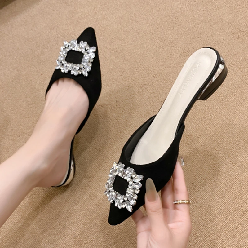 Women Slippers 2024 Summer Spring New Rhinestone Pointed Slippers Fashion Casual Beach Sandals Slides Women Zapatos De Mujer