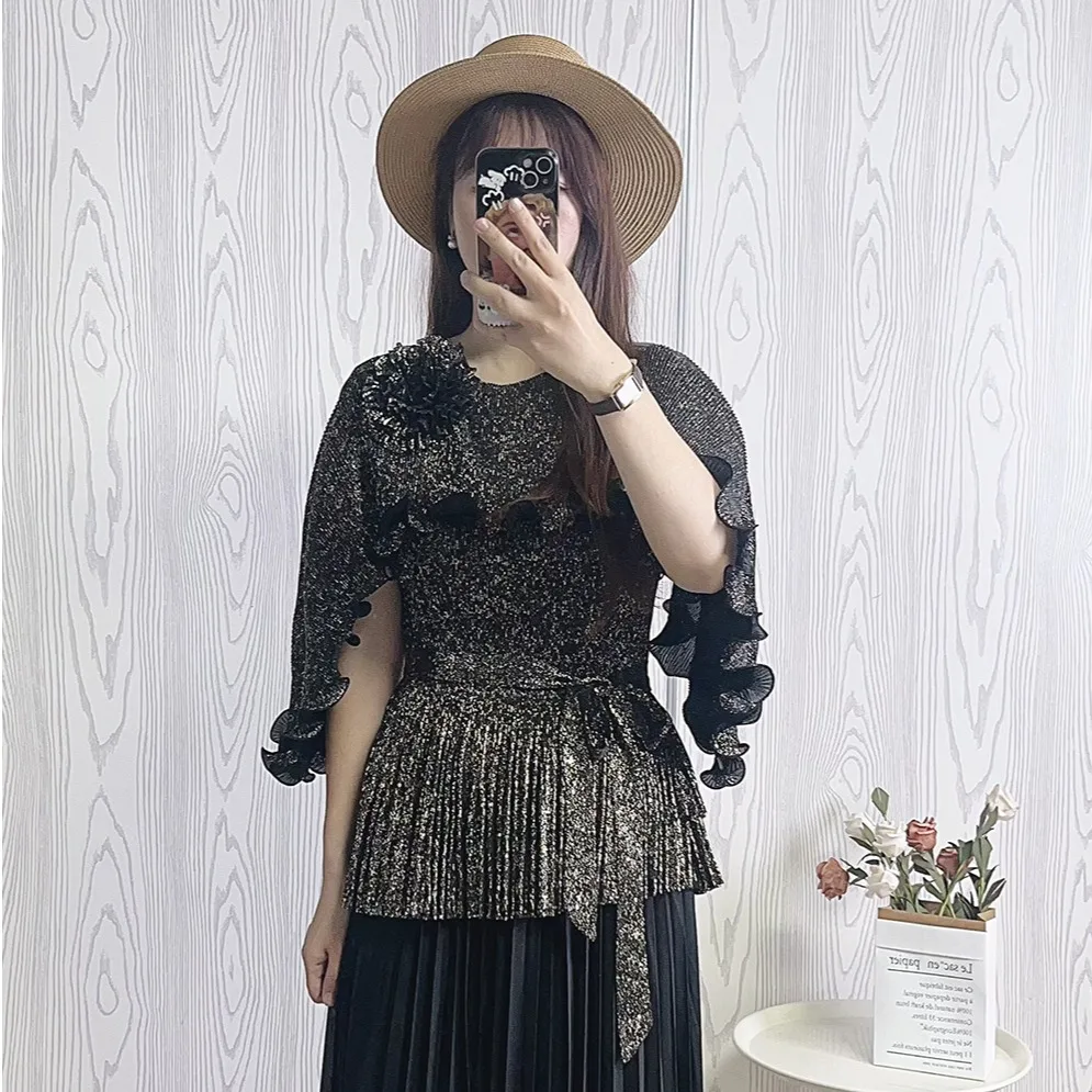 

Модный комплект плиссированной юбки Gold Emed, женская футболка с объемным украшением, широкие брюки, осень-зима, свободный ансамбль