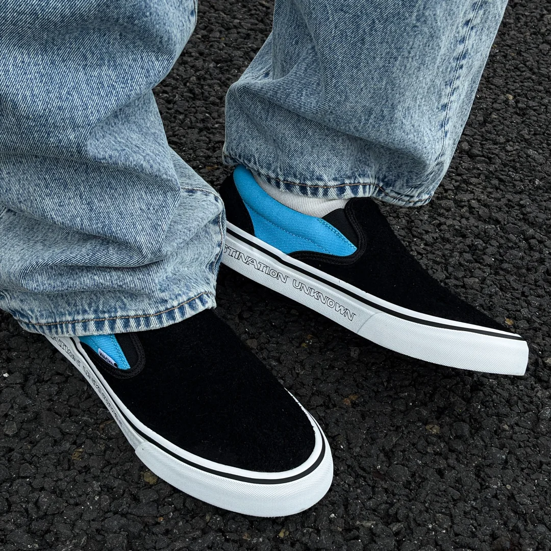 Black Blue Color Block Suede Slip On Skate Shoes for Men Women, Retro No-lace Casual Couple Student Fashion Sneakers