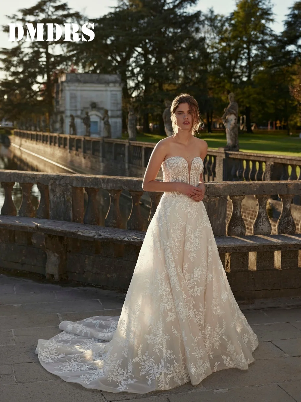 

Romantic Sweetheart Wedding Dresses Charming Appliqué Bridal Gowns Graceful A-Line Floor-Length Wedding Gowns Vestidos De Novia