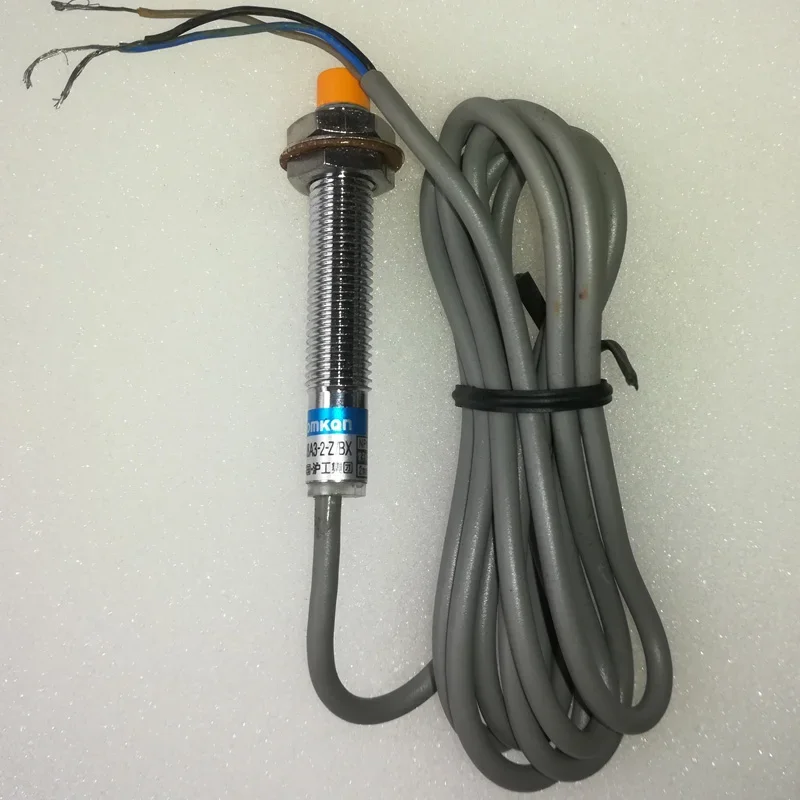 2026 LJ8A3-2-Z/BX 8mm Dia 3 Wires Input DC 6-36V Approach Sensor Inductive NO NPN Proximity Switch
