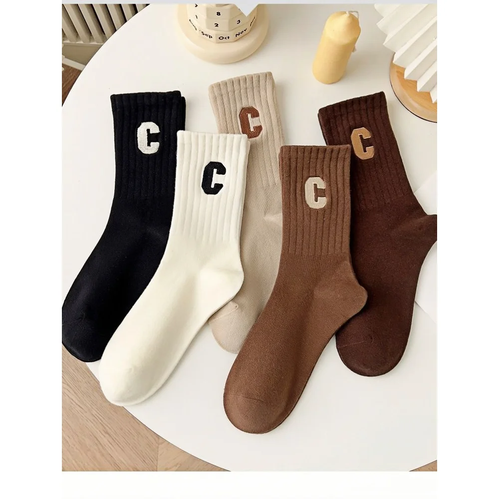 1/5 Pairs Spring and Autumn Socks, Casual Sweat Absorbing and Breathable, Black and White Sports Socks, Multi functional socks