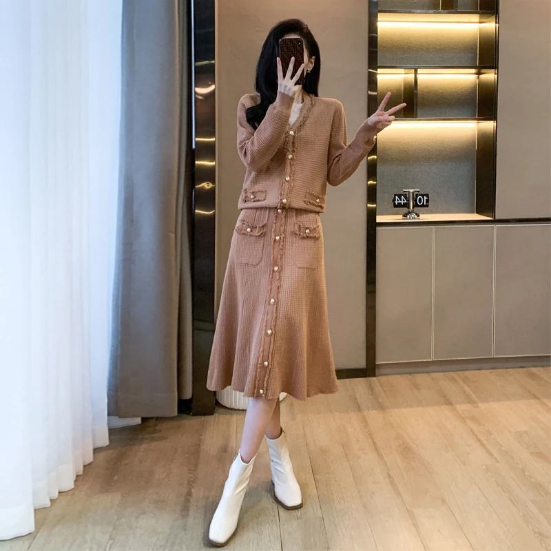 Luxury Fashion Women Autumn Winter Kintting 2 Peice Set V Neck Long Sleeve Single Breasted Cardigan+High Waist A Line Skirts Set