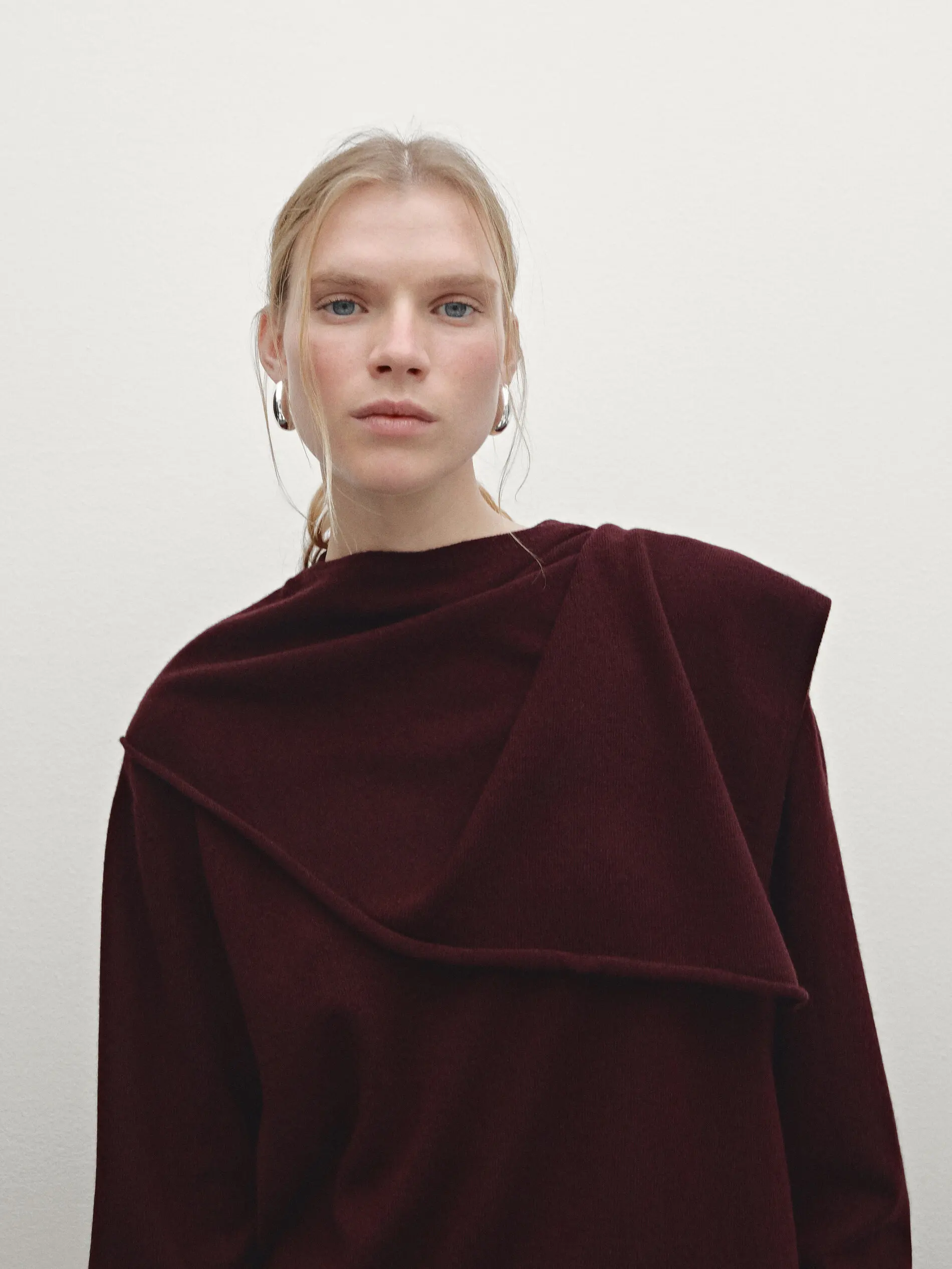 Ethereal MD 2025 masidutti شتاء نمط جديد من سترة محبوكة غير رسمية بأكمام طويلة مصنوعة من مزيج الصوف مع وشاح للنساء