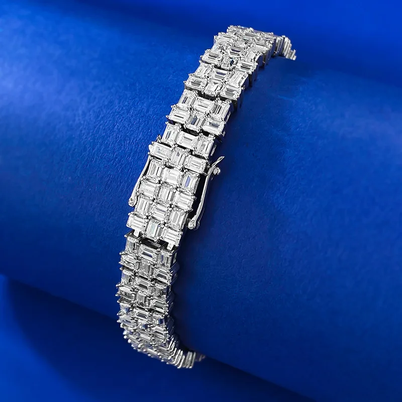 

2024 New Luxury Full Diamond Bracelet for Couples 925 Silver Luxury Full Diamond Unique Design in Europe and America