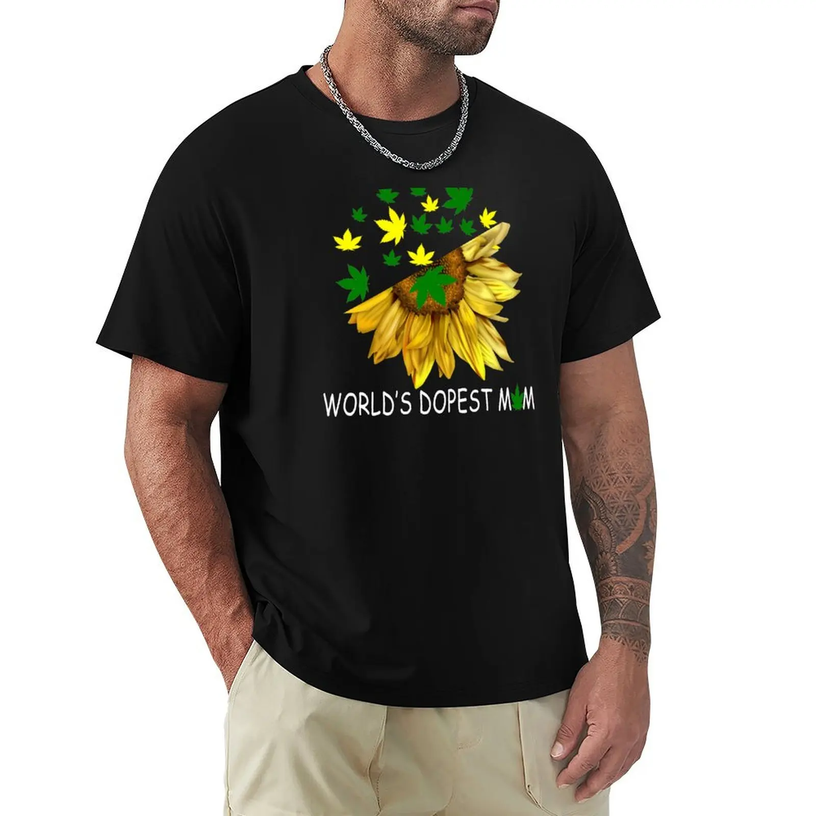 

World's Dopest Mom Trending T-Shirt Modern Print Casual T-Shirt