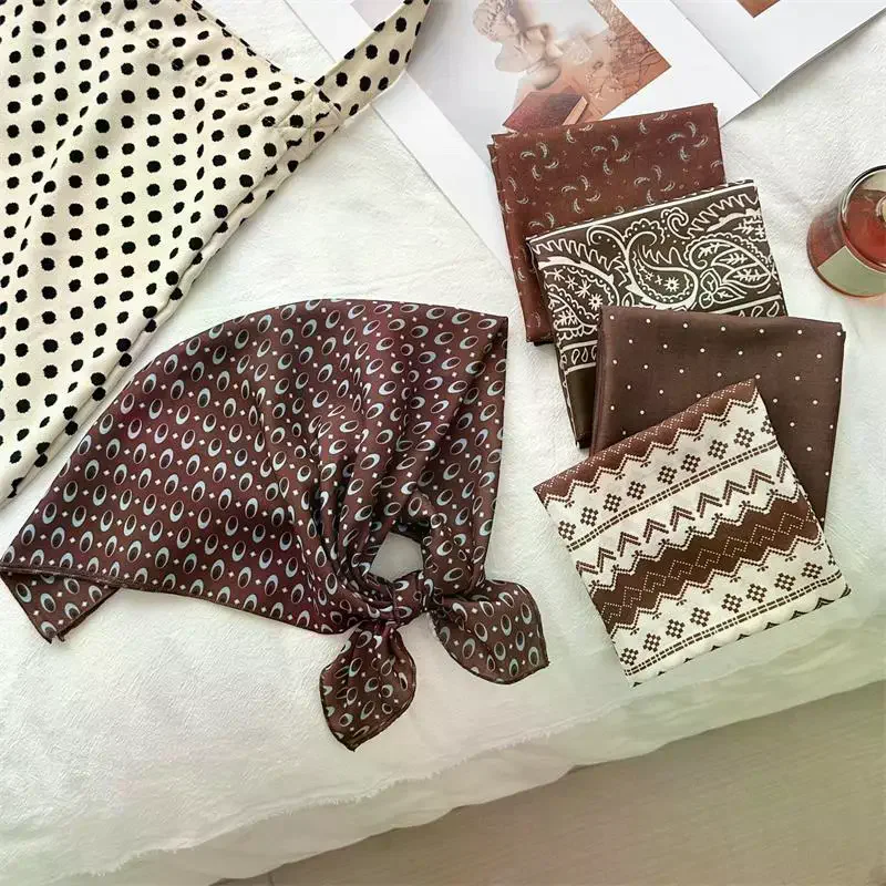Trendy 55*55cm Retro Printed Silk Scarf, Women's All-match Shawl, Fashionable Neck & Head Accessory, Great Gift
