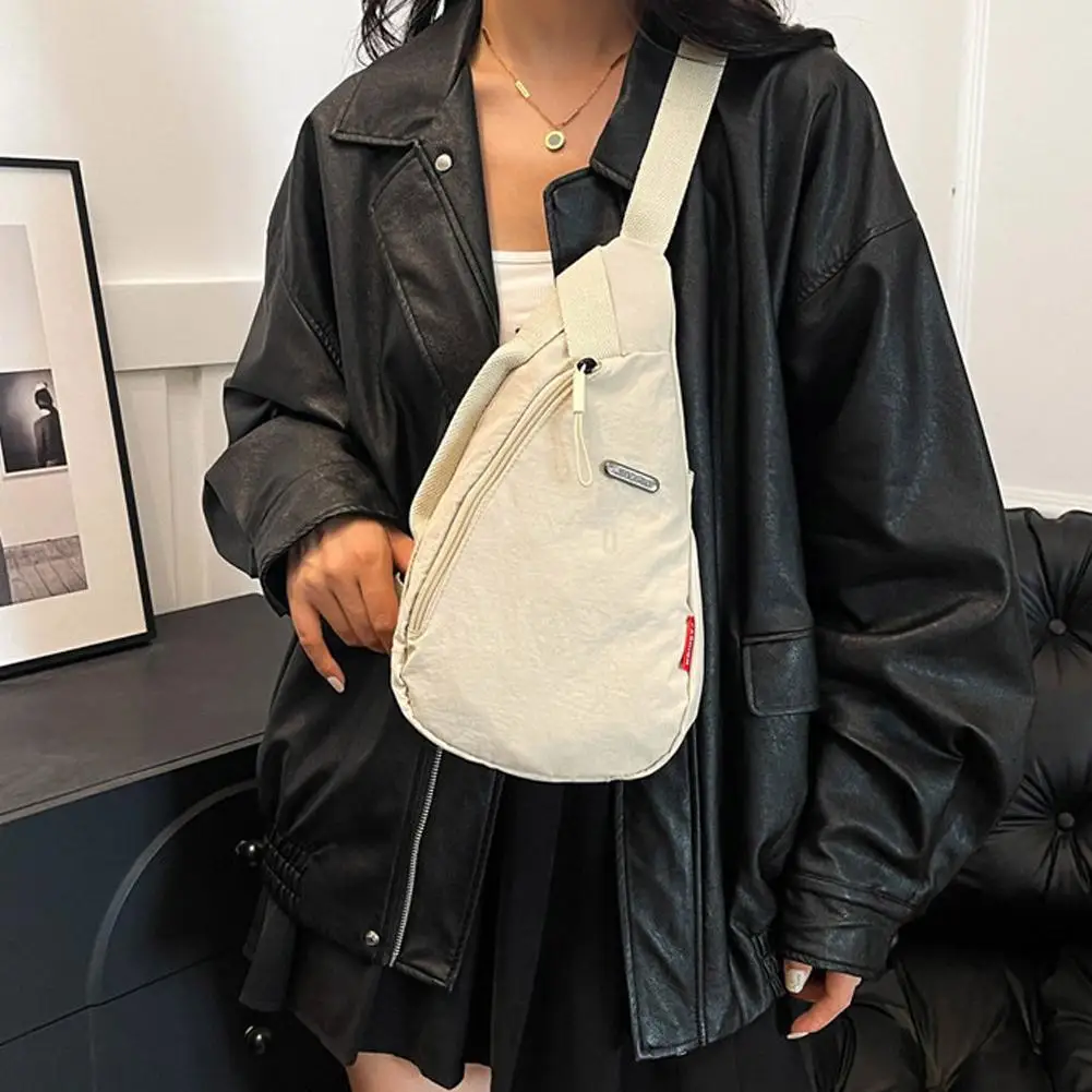 Unisex Sports Casual Crossbody Bag Fashionable Large-capacity Cycling Bag  Chest Bag Portable Shoulder Bag Sporty Phone Bag
