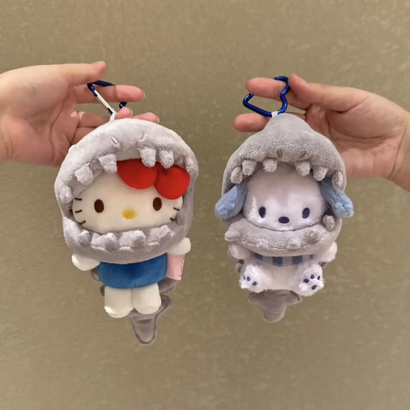 Sanrio Hello Kitty Cross-Dressing Dinosaur Skeleton Plush Keychain Backpack Decoration Desktop Trinkets Car Key Pendant Gift
