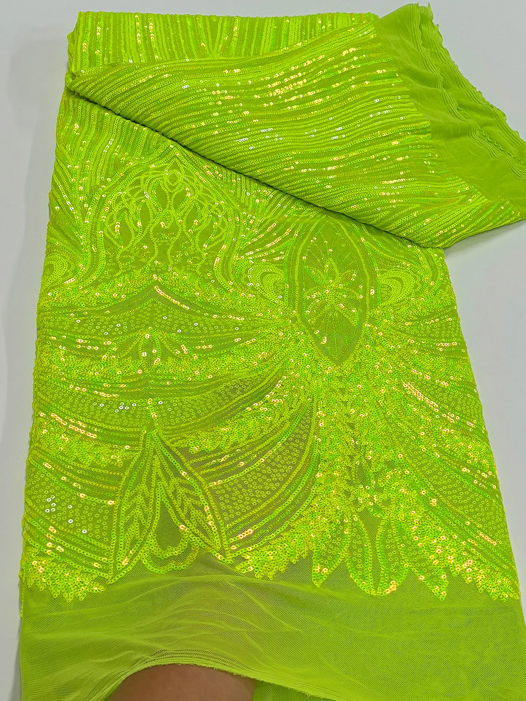 Luxury 5 Yards Newest African Tulle Sequins Embroidered French Net Lace Fabric 2024 High Quality Lace For Nigerian Wedding Dress