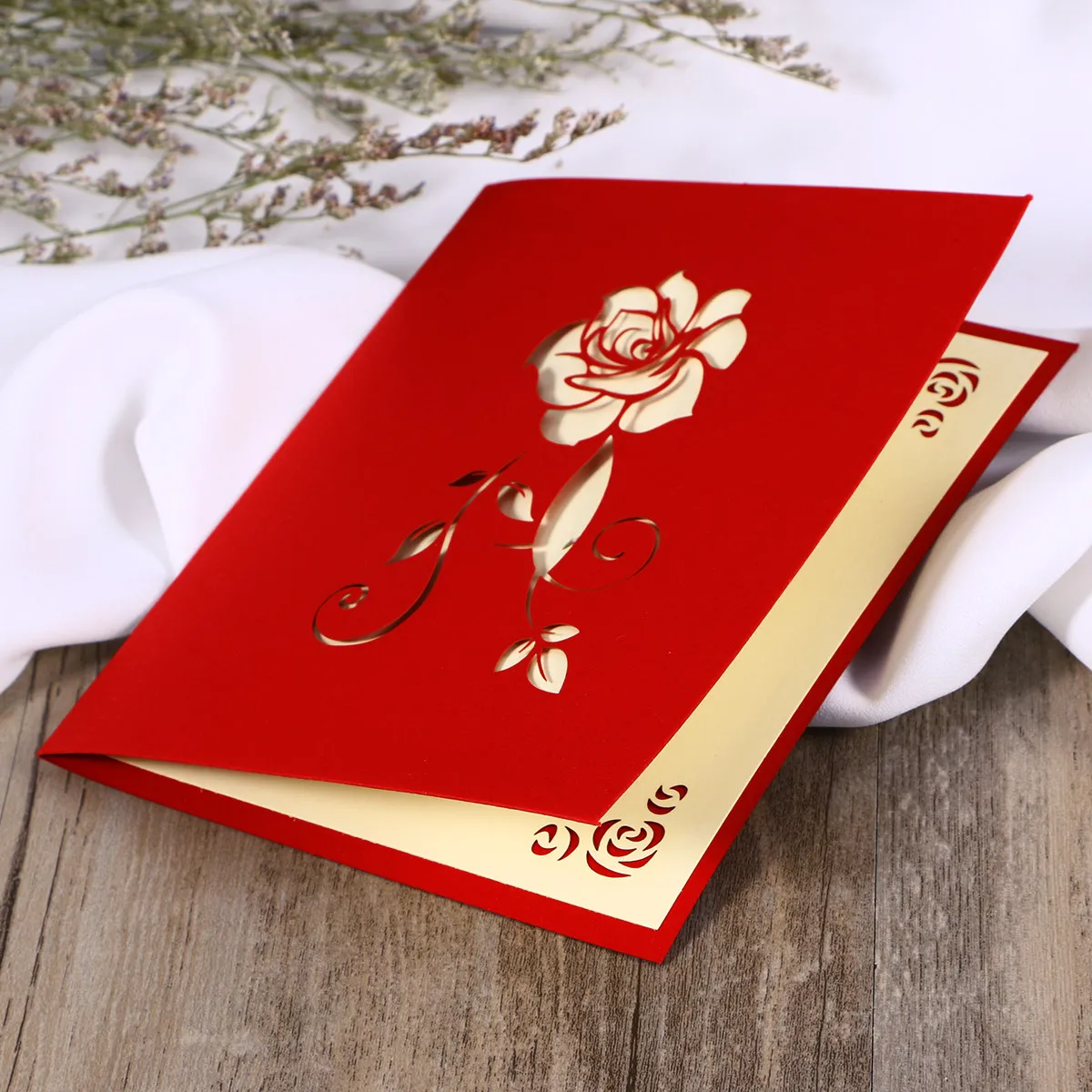 3D Greeting Cards 15.5x12.5cm Up Cards for Birthday Valentine Christmas Wishes Handmade Delicate Design Hollow Carving