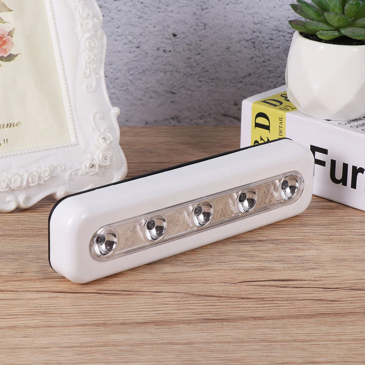 

2Pcs LED Touch Cabinet Light 5 Leds Premium Material Easy Install Light for Bedroom Kitchen Closet Wall Lighting