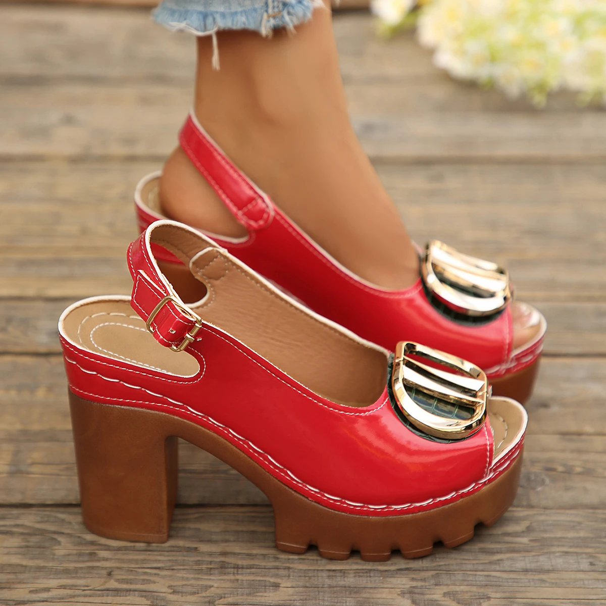 Sexy Patent Leather Thick High Heeled Sandals Women Metal Ring Peep Toe Platform Sandles Woman Summer - view 2