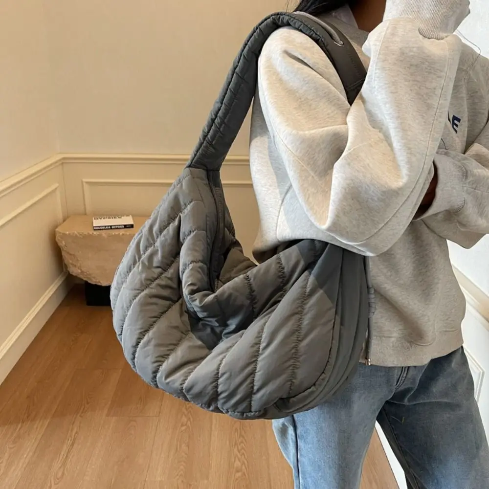 

Solid Color Padding Shoulder Bag Versatile Design Trendy Style Quilted Crossbody Bag Pleated Detail Lightweight