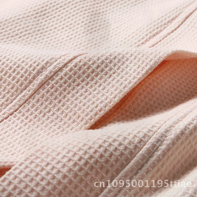 

Unisex Waffle Weave Cotton Hotel Bathrobe Long Nightgown for Men And Women Water-Absorbent Quick-Drying in White Blue Dark Gray