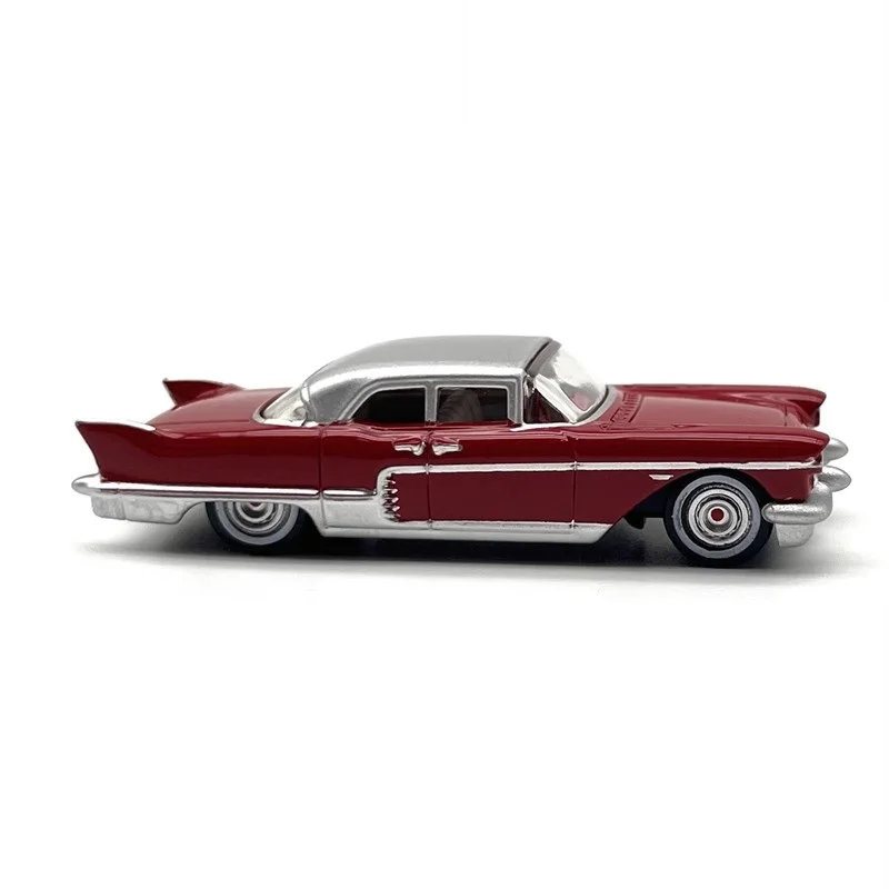 Oxford 1:87 Cad-illac Racing Red Alloy Simulation Model Car