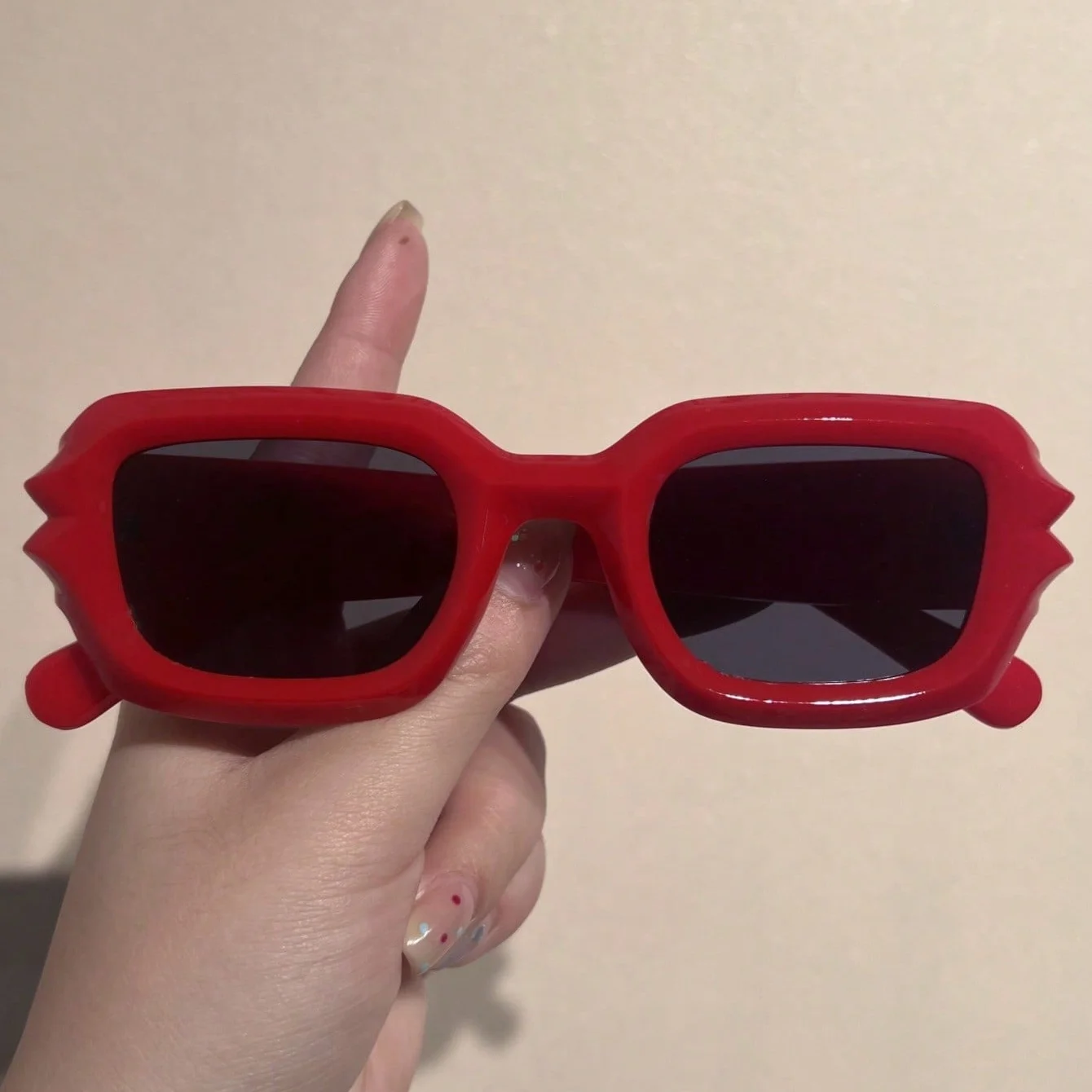 1 قطعة نظارات الموضة للجنسين جديد مربع إطار صغير الشارع نمط الموسيقى مهرجان الشرير تموج الساق الهيب هوب العصرية اليومية حفلة Gatheri