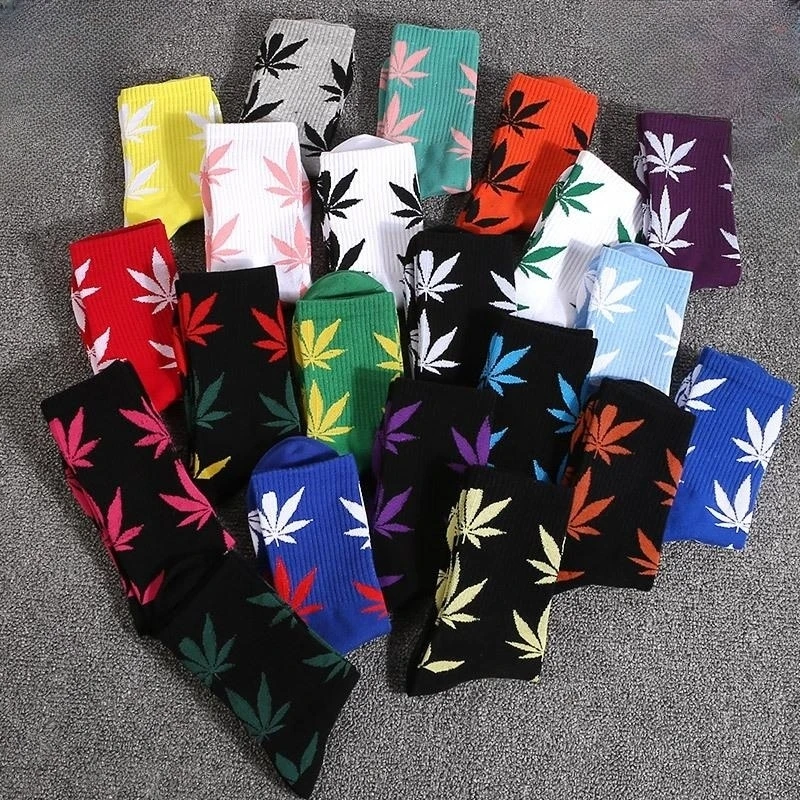 5 Pairs of Popular Maple Leaf Harajuku Street Skateboarding Basketball Couple Socks