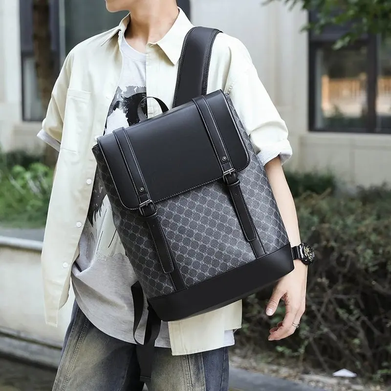 Trendy Large Capacity Leather Backpack Casual Travel Commuter Bag for Men And Women Business Trip Waterproof 16 Inch Laptop Bag