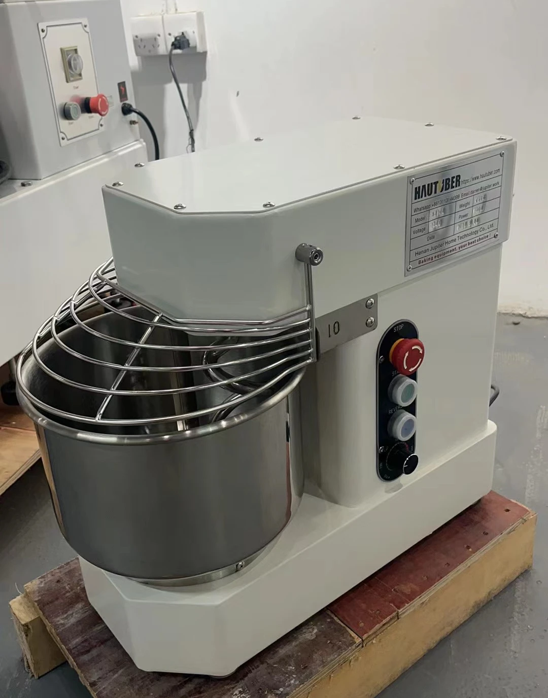 

Professional Small Kitchen Flour Spiral Dough Mixer Good Price for & Restaurants Food Mixers