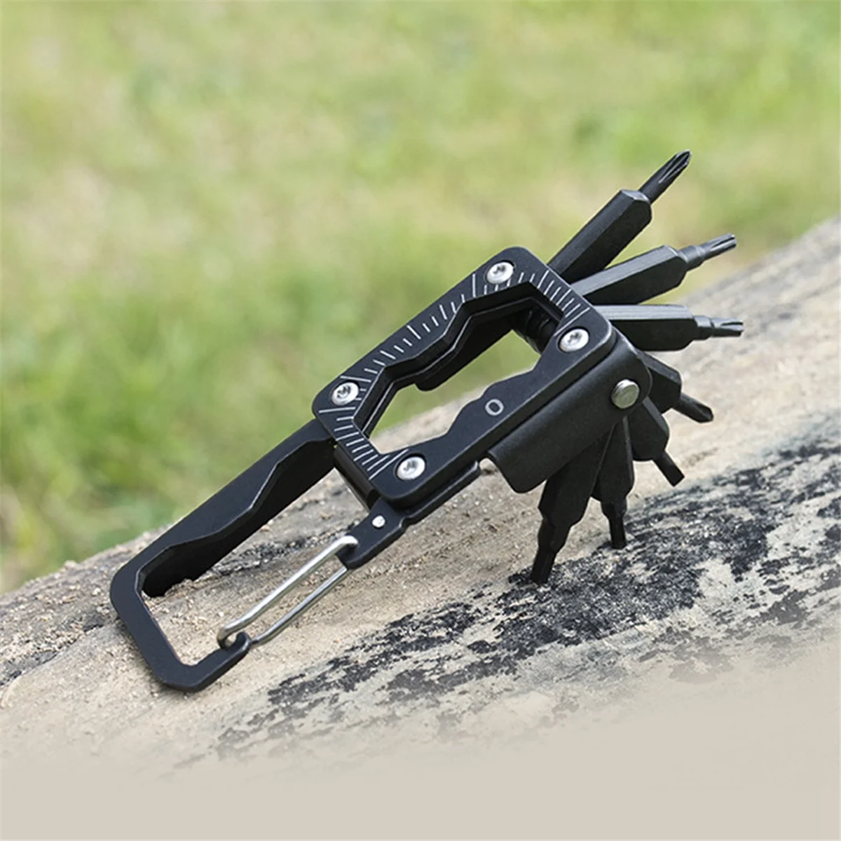 A002 Outdoor Portable Screwdriver Set with Vehicle Maintenance Tools Multi-Function Folding Tool Measuring Device