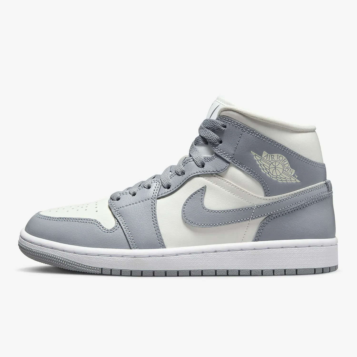 

Оригинальные женские высокие повседневные туфли Nike AIR JORDAN 1 MID BQ6472-115