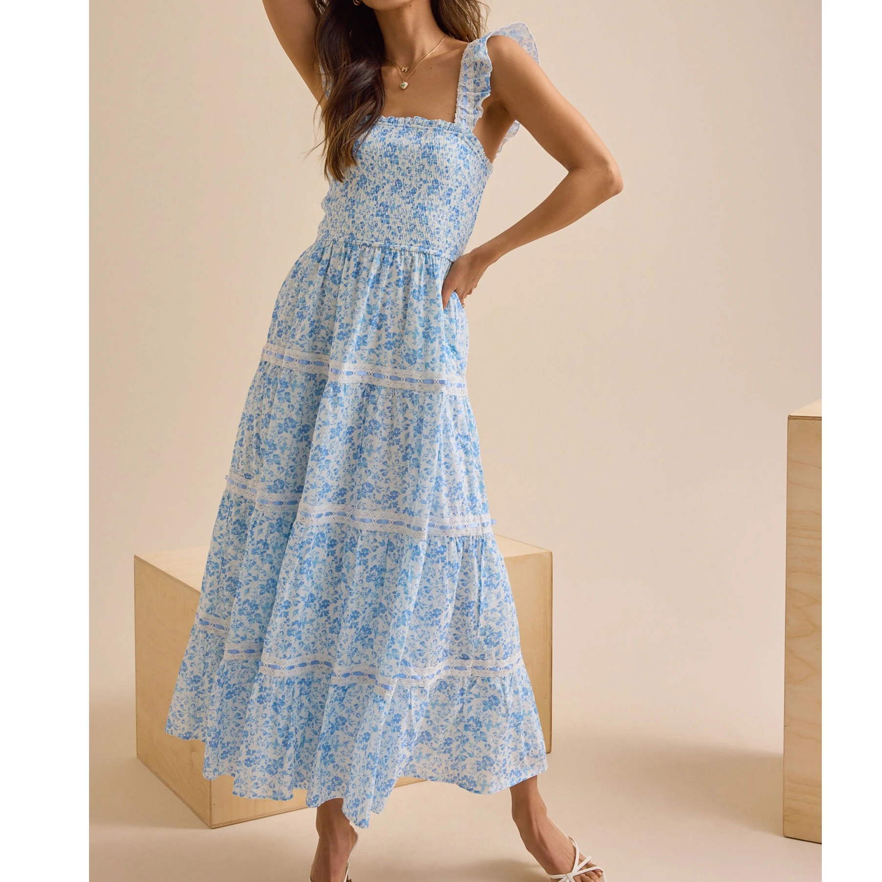 2025 여성 패치워크 여름 캐미 롱 드레스 플라워 프린트 슬리브리스 스퀘어넥 롱 플로위 A라인 비치 드레스