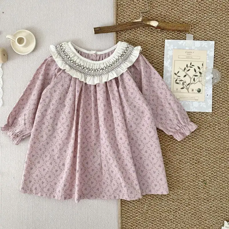 

2024 Smocked Turn Down Collar Baby Girl Dress Flower Printing Smocking Girls Dresses Party Children Sweet New Autumn Clothing