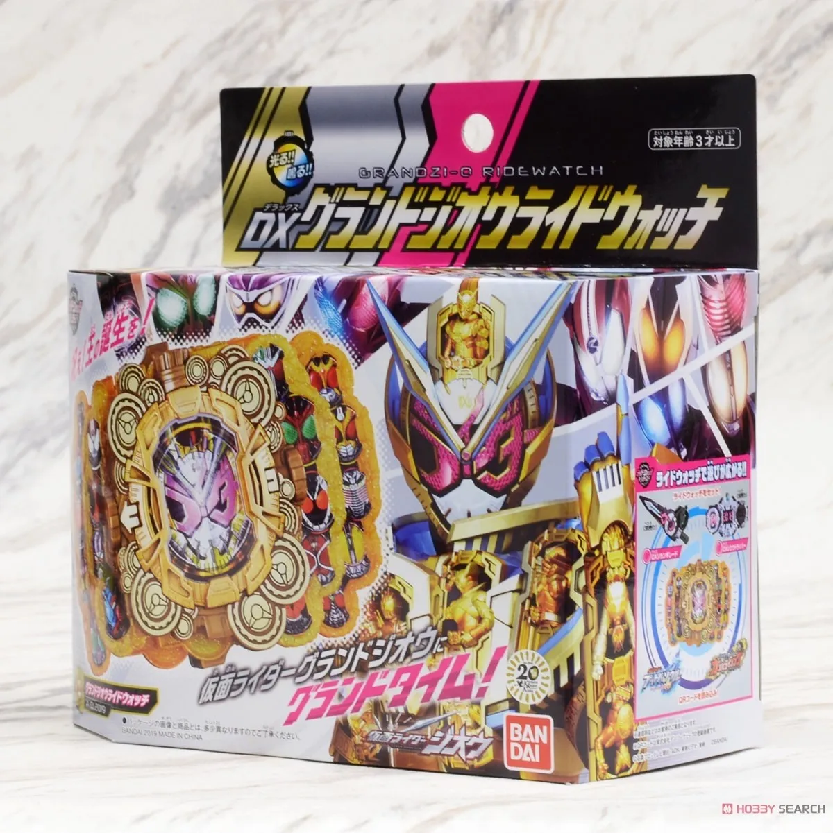 

Коллекционная игрушка-аксессуар Bandai Kamen Rider Zi-O DX Grand Zi-O Ridewatch Final Form с подсветкой и звуком для трансформации, реквизит для косплея, подарок