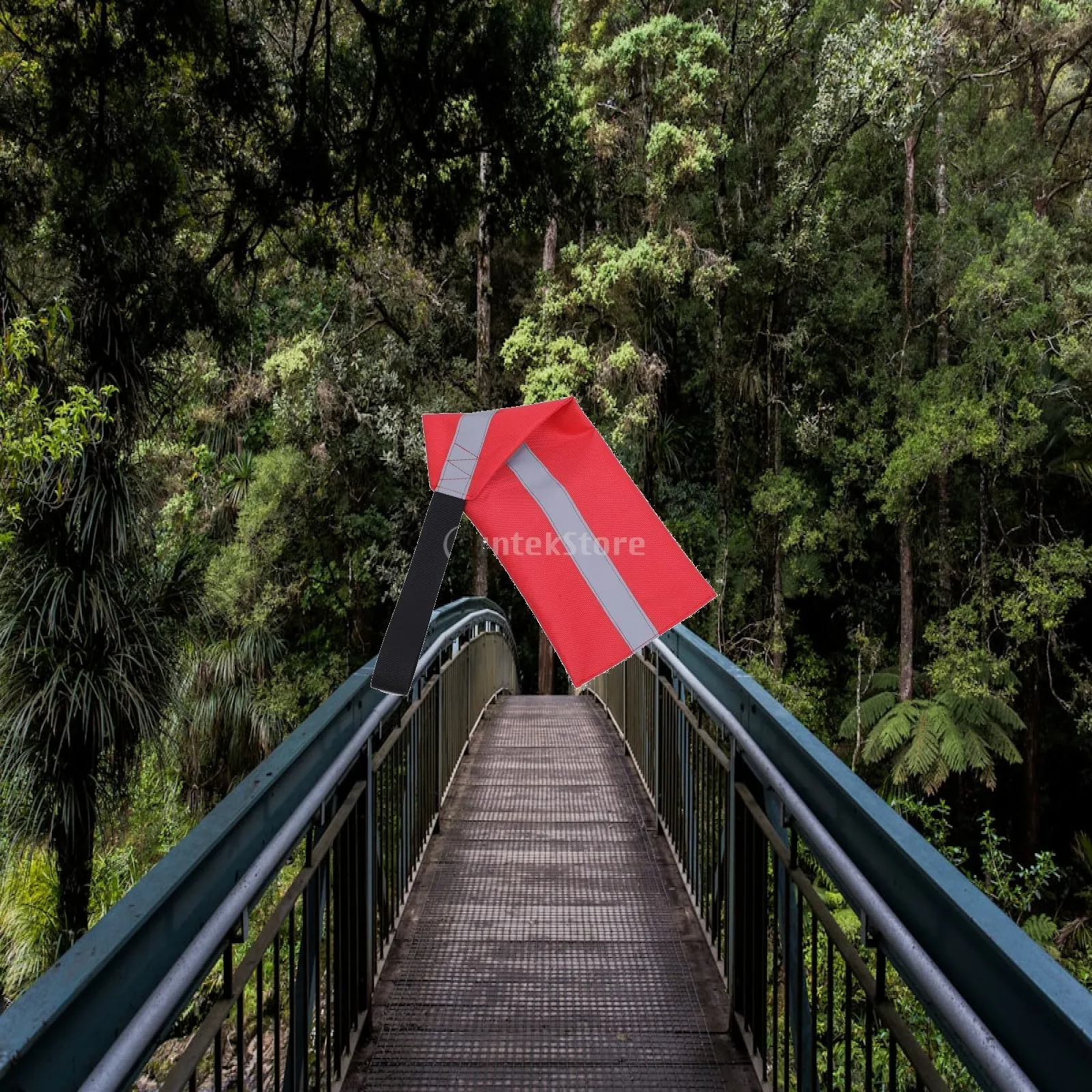 

Kayak Towing Safety Flag with Hanging Loop Oxford Cloth Signal Sign Accessory for Boat Transport Protection