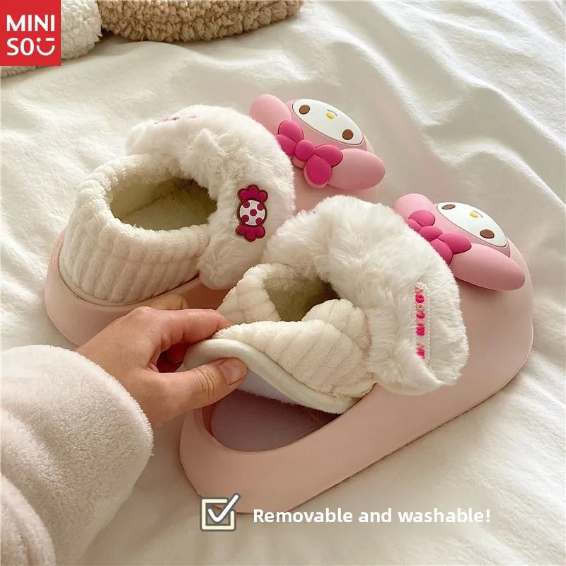 

Женские съемные водонепроницаемые тапочки Miniso с медведем, теплая домашняя обувь на противоскользящей флисовой подкладке с ремешком на спине