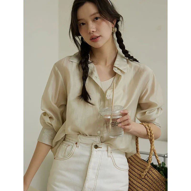 

Летняя солнцезащитная рубашка для женщин 2026: Новая повседневная свободная блузка из шифона с длинным рукавом, корейская универсальная однотонная тонкая полупрозрачная рубашка