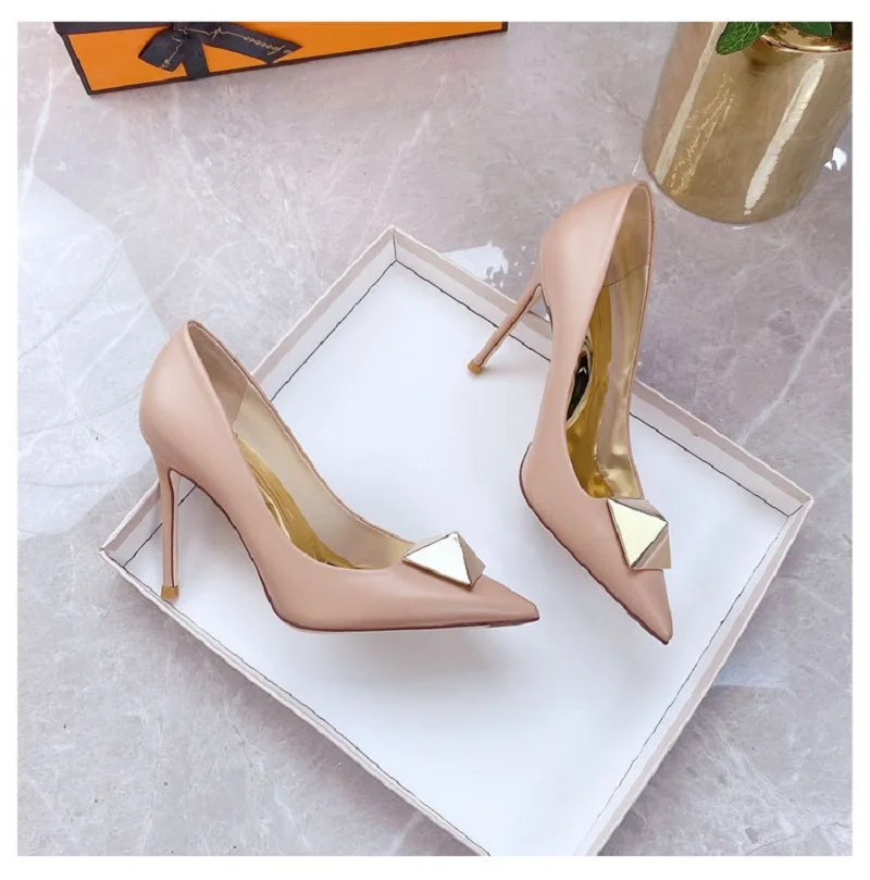 Spring New Luxury Women High Heels Fashion Rhinestone Pointed Women\'s Shoes Sexy Party Pumps  Women\'s Wedding High Heels