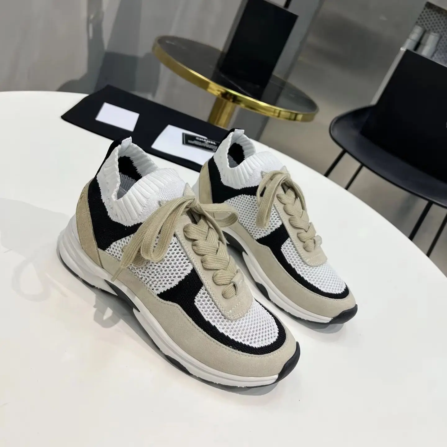 Unisex Beige Black Mesh Knit Suede Patchwork Sneakers Lace Up Low Top Casual Sports Shoes