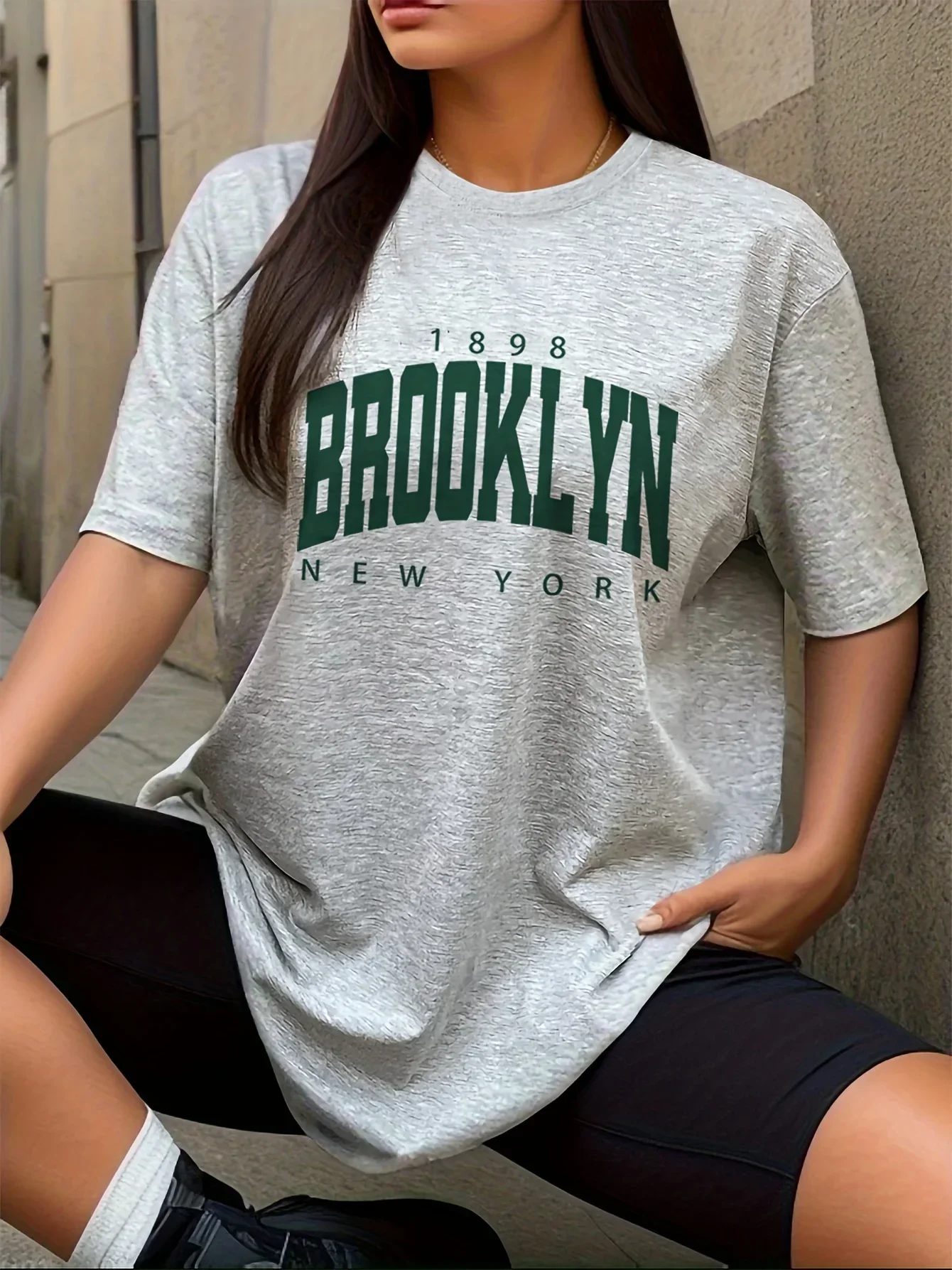 

Brooklyn 1898 Print T-Shirt, Short Sleeve Crew Neck Casual Top For Spring & Summer, Women's Clothing