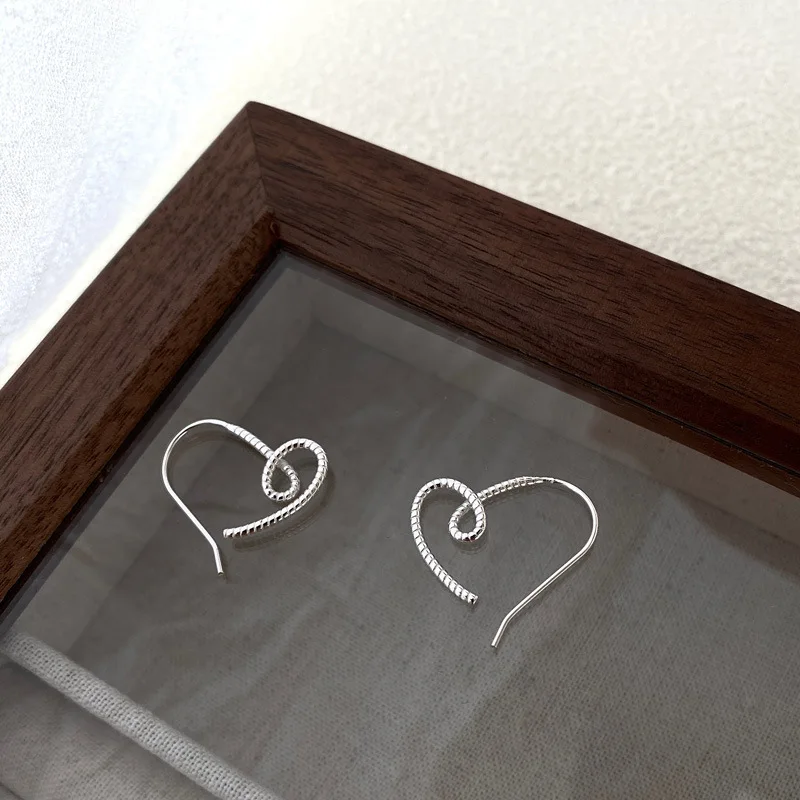 Orecchini a forma di cuore astratti con linea artistica in argento Sterling 925 per le donne semplice Chic minimalismo piccolo orecchino 2023