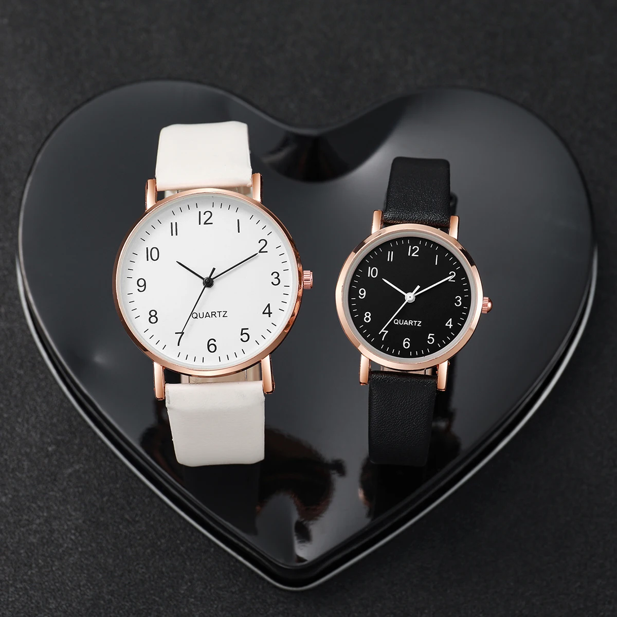 4 stks/set mode unisex lederen band paar quartz horloge en magnetische liefde ketting